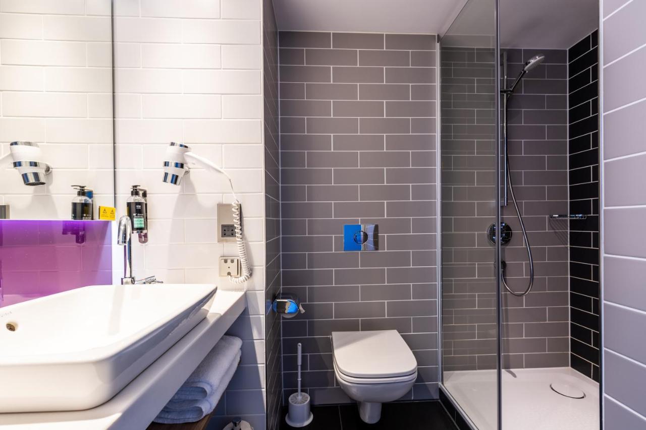 Premier Inn Koeln City Sued エクステリア 写真